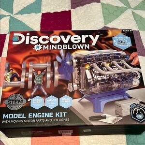 Discovery Blue Learning Toy Model Engine Kit